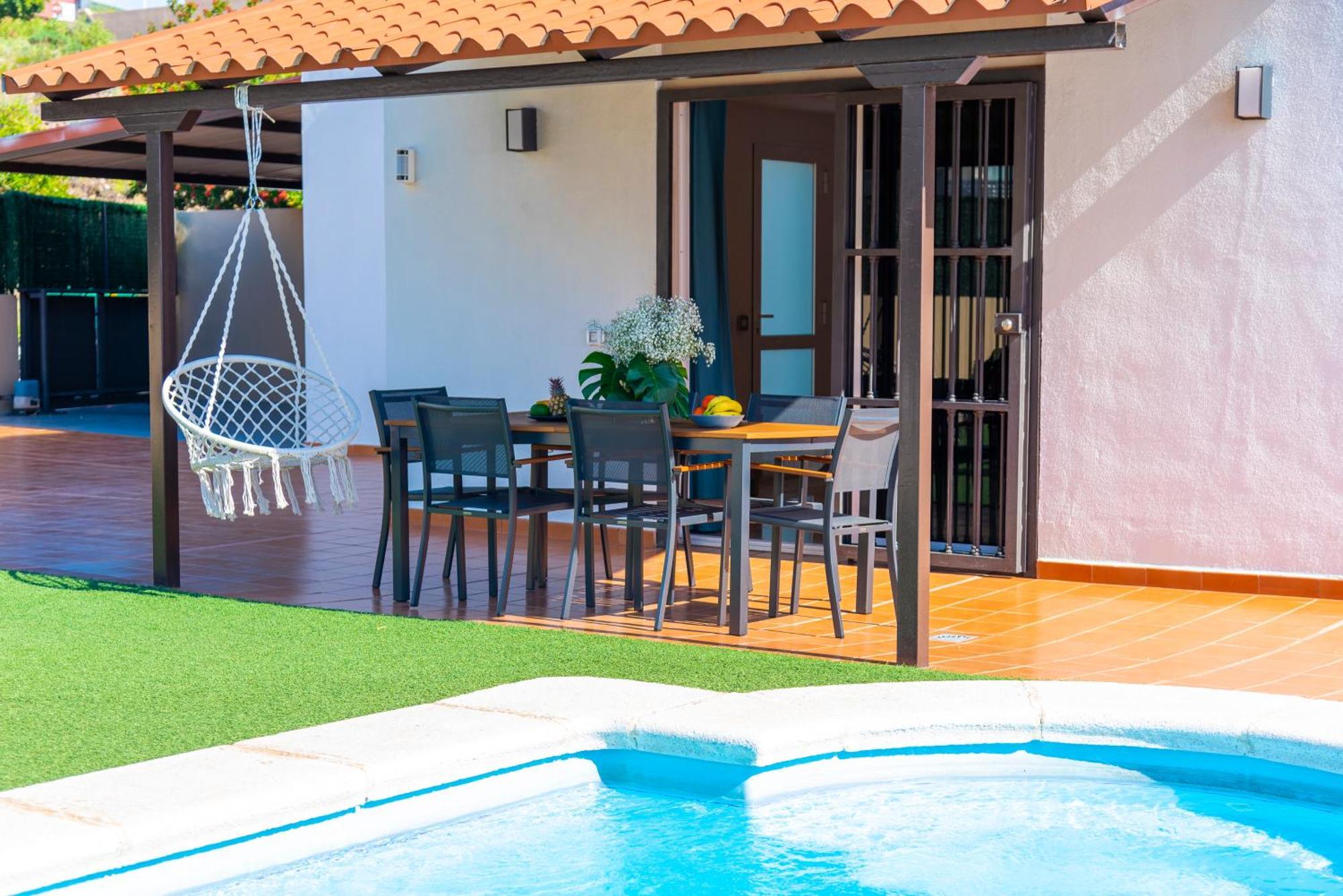 Villa Trueno Refugio De Lujo Con Piscina Climatizada Y Vistas Candelaria Exteriör bild